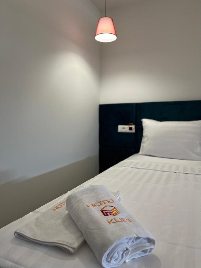 Kubi Hotel Struga Bagian luar foto